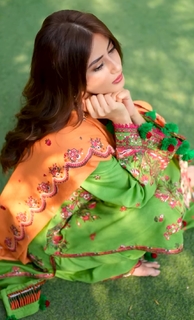 Sajal Ali feet photo thumbnail