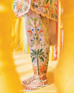 Sajal Ali feet photo thumbnail