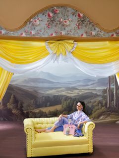 Sajal Ali feet photo thumbnail