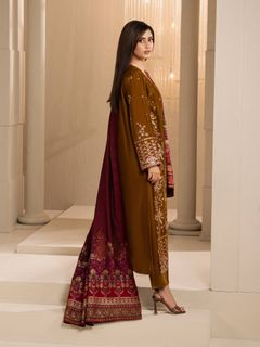 Sajal Ali feet photo thumbnail