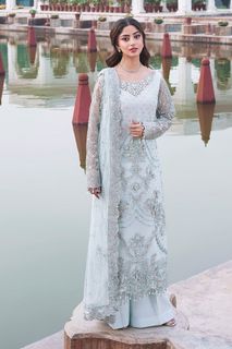 Sajal Ali feet photo 20