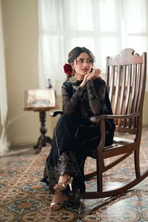 Sajal Ali feet photo 5
