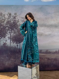 Sajal Ali feet photo 18