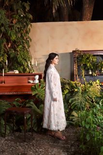 Sajal Ali feet photo 13