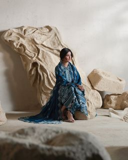 Sajal Ali feet photo 20