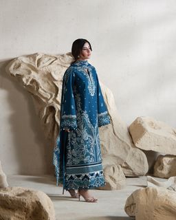 Sajal Ali feet photo 19