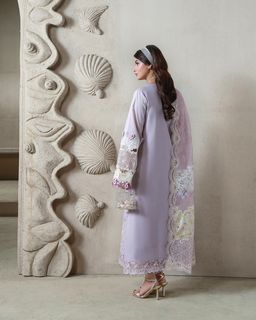 Sajal Ali feet photo 20