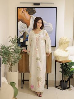 Sajal Ali feet photo 11