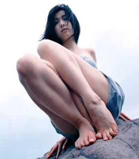 Saki Seto feet photo 14