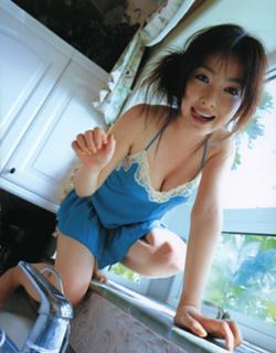 Saki Seto feet photo 5