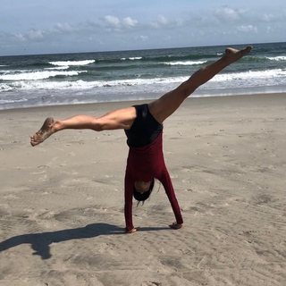 Sakina Jaffrey feet photo 1