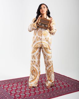 Sakina Karchaoui feet photo thumbnail