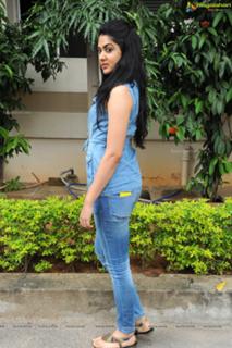 Sakshi Choudhary feet photo 14