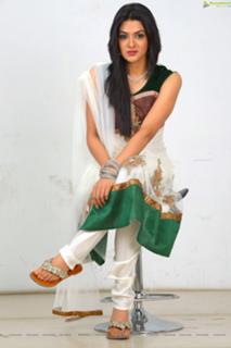 Sakshi Choudhary feet photo 2