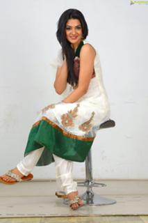 Sakshi Choudhary feet photo 18
