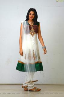 Sakshi Choudhary feet photo 11