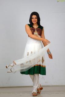 Sakshi Choudhary feet photo 5