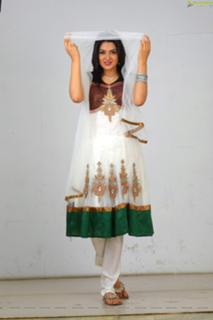 Sakshi Choudhary feet photo 18