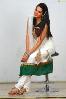 Sakshi Choudhary feet photo 6