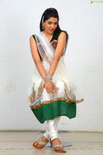 Sakshi Choudhary feet photo 20