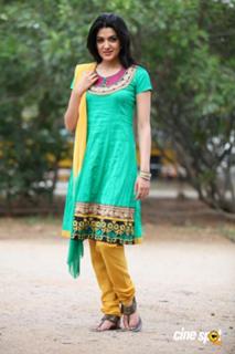 Sakshi Choudhary feet photo 18