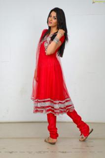 Sakshi Choudhary feet photo 14