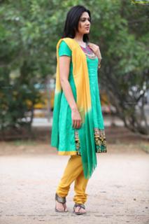 Sakshi Choudhary feet photo 2