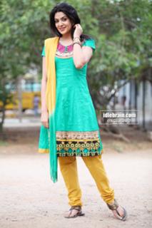 Sakshi Choudhary feet photo 16