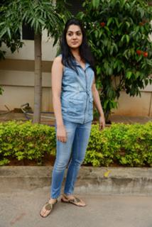 Sakshi Choudhary feet photo 1