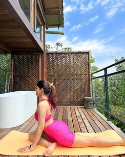 Sakshi Malik feet photo thumbnail