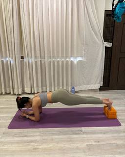 Sakshi Malik feet photo thumbnail