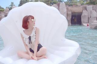 Sakura Miyawaki feet photo thumbnail