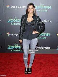 Salli Richardson-Whitfield feet photo thumbnail
