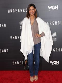 Salli Richardson-Whitfield feet photo thumbnail