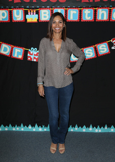 Salli Richardson-Whitfield feet photo thumbnail