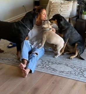 Salli Richardson-Whitfield feet photo thumbnail