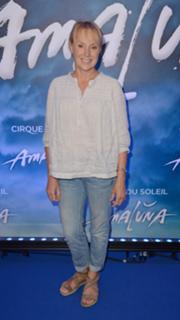 Sally Dynevor feet photo 12