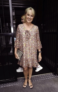 Sally Dynevor feet photo 9