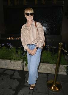Sally Dynevor feet photo 2