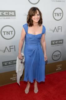 Sally Field feet photo thumbnail