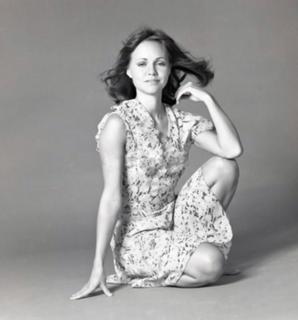 Sally Field feet photo thumbnail
