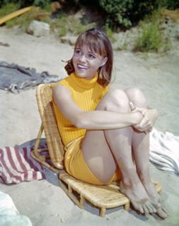 Sally Field feet photo thumbnail