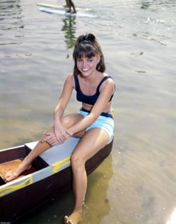 Sally Field feet photo thumbnail