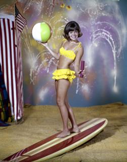 Sally Field feet photo thumbnail