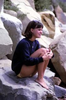Sally Field feet photo thumbnail
