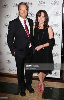Sally Field feet photo thumbnail