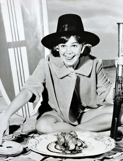 Sally Field feet photo thumbnail