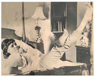 Sally Field feet photo thumbnail