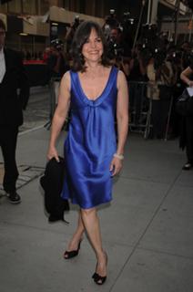 Sally Field feet photo thumbnail