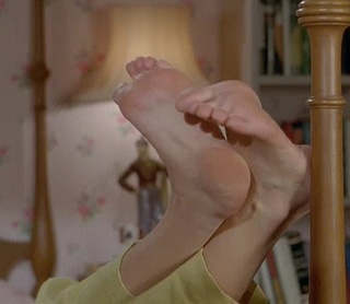 Sally Field feet photo thumbnail